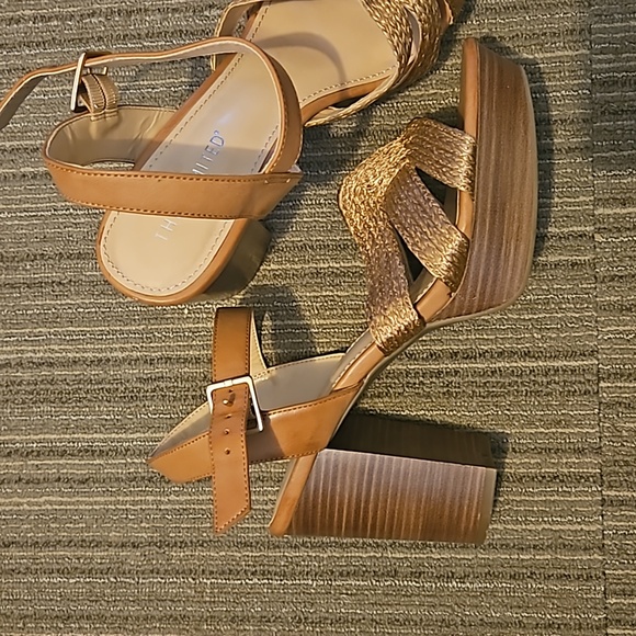 The Limited Franny Woven heeled sandals - Picture 2 of 4